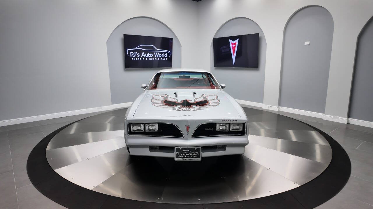 1977 Pontiac Trans Am 37