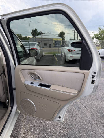 2007 Mercury Mariner Luxury