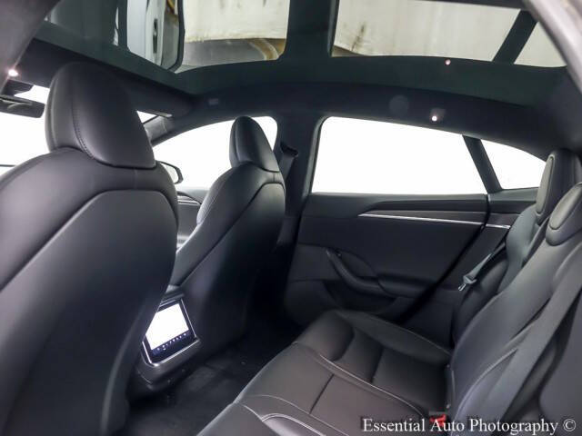 2022 Tesla Model S Plaid