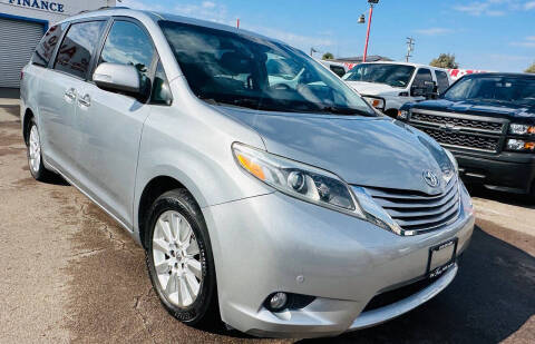 2015 Toyota Sienna Limited 7-Passenger
