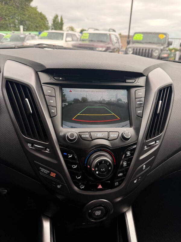 2015 Hyundai Veloster Turbo
