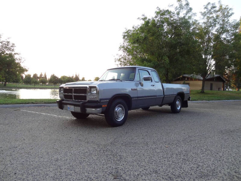1993 Dodge D series's photo