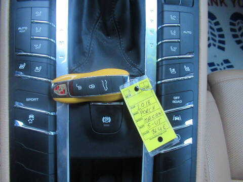 2018 Porsche Macan S