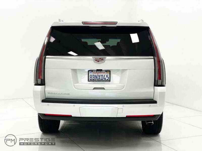 2018 Cadillac Escalade Platinum