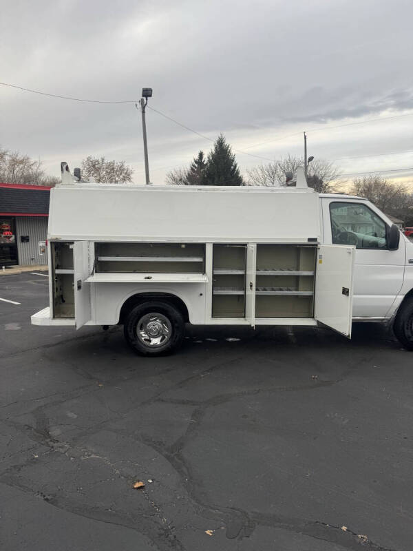 2006 Ford E-Series E-350 SD