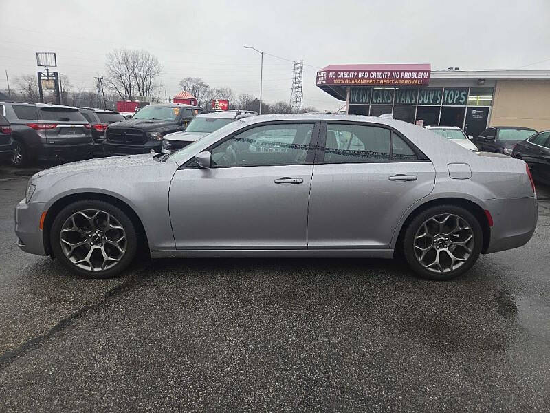 2017 Chrysler 300
