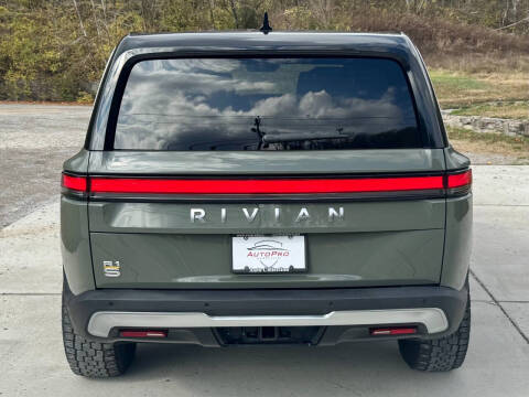 2024 Rivian R1S Launch Edition