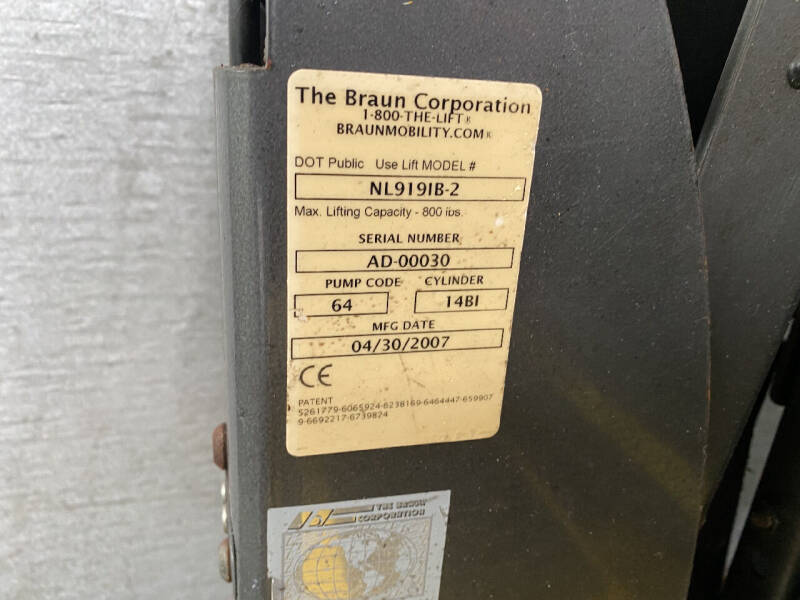 2008 Freightliner B2 Chassis