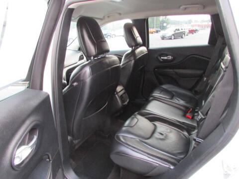 2016 Jeep Cherokee for sale at Brubakers Auto Sales in Myerstown PA