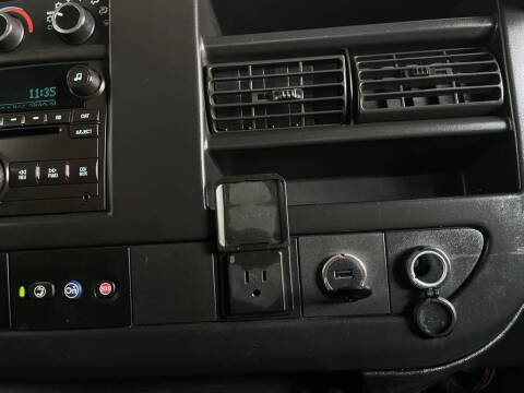 2017 Chevrolet Express LT 3500