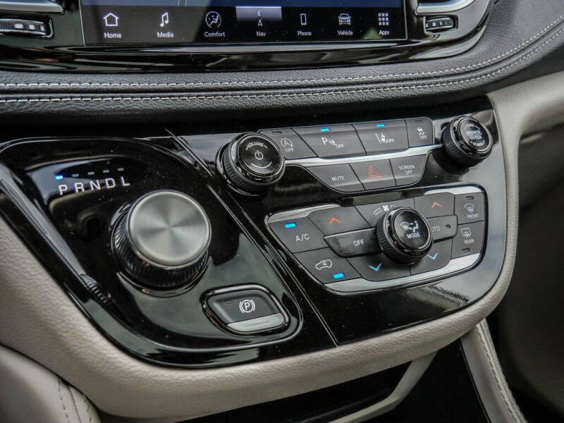 2024 Chrysler Pacifica Limited