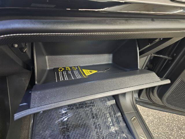 2024 Volkswagen Atlas Cross Sport SE 4Motion