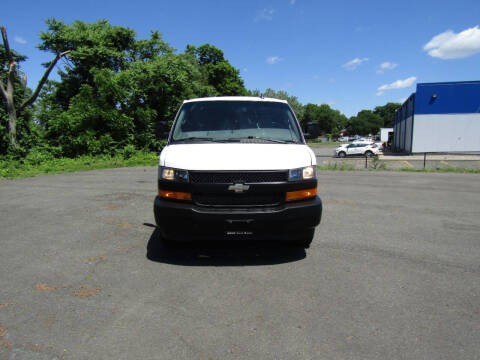 2021 Chevrolet Express 2500