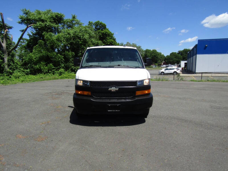 2021 Chevrolet Express 2500