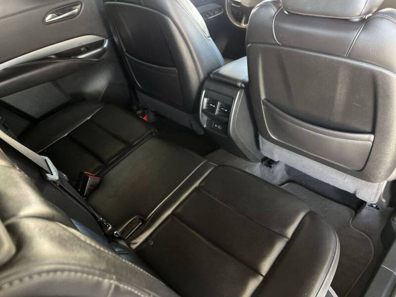 2020 Cadillac XT4 Premium Luxury