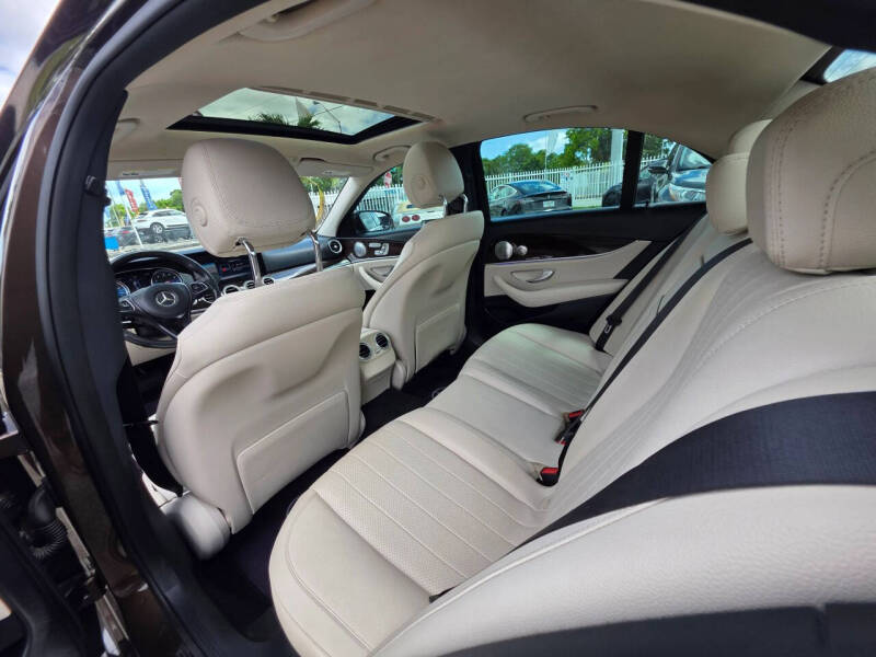 2017 Mercedes-Benz E-Class E 300