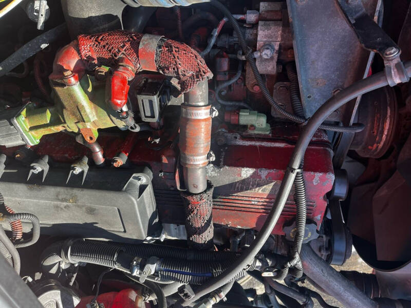 2010 Freightliner M2 106