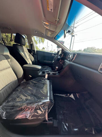 2017 Kia Sportage LX