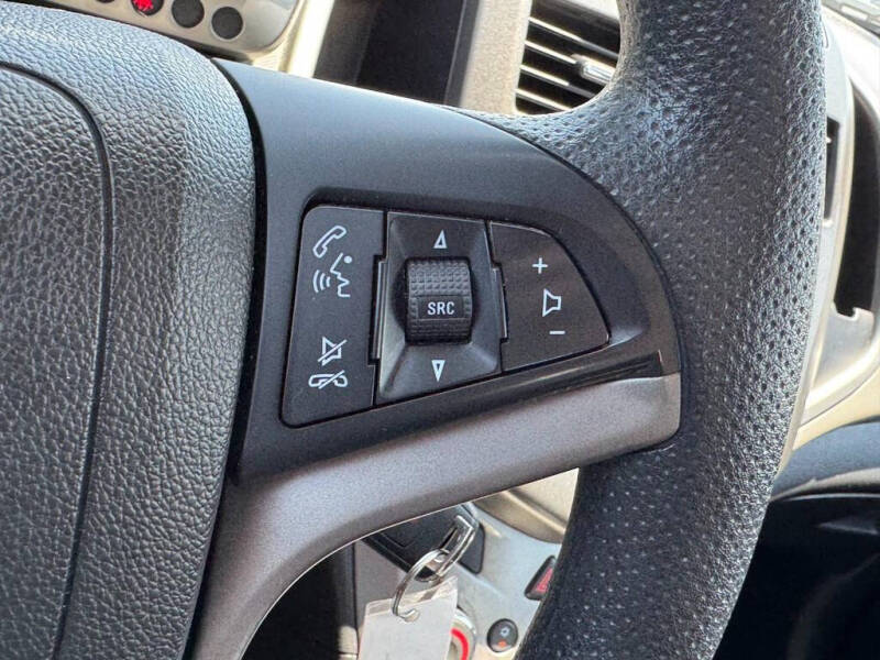 2016 Chevrolet Sonic LT Auto