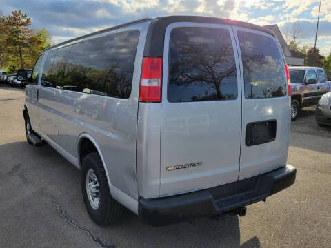 2020 Chevrolet Express LS 3500