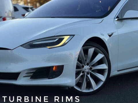 2016 Tesla Model S