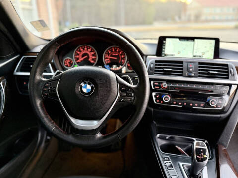 2017 BMW 3 Series 330i xDrive