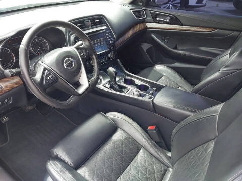 2017 Nissan Maxima Platinum