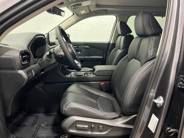 2025 Honda Pilot Touring