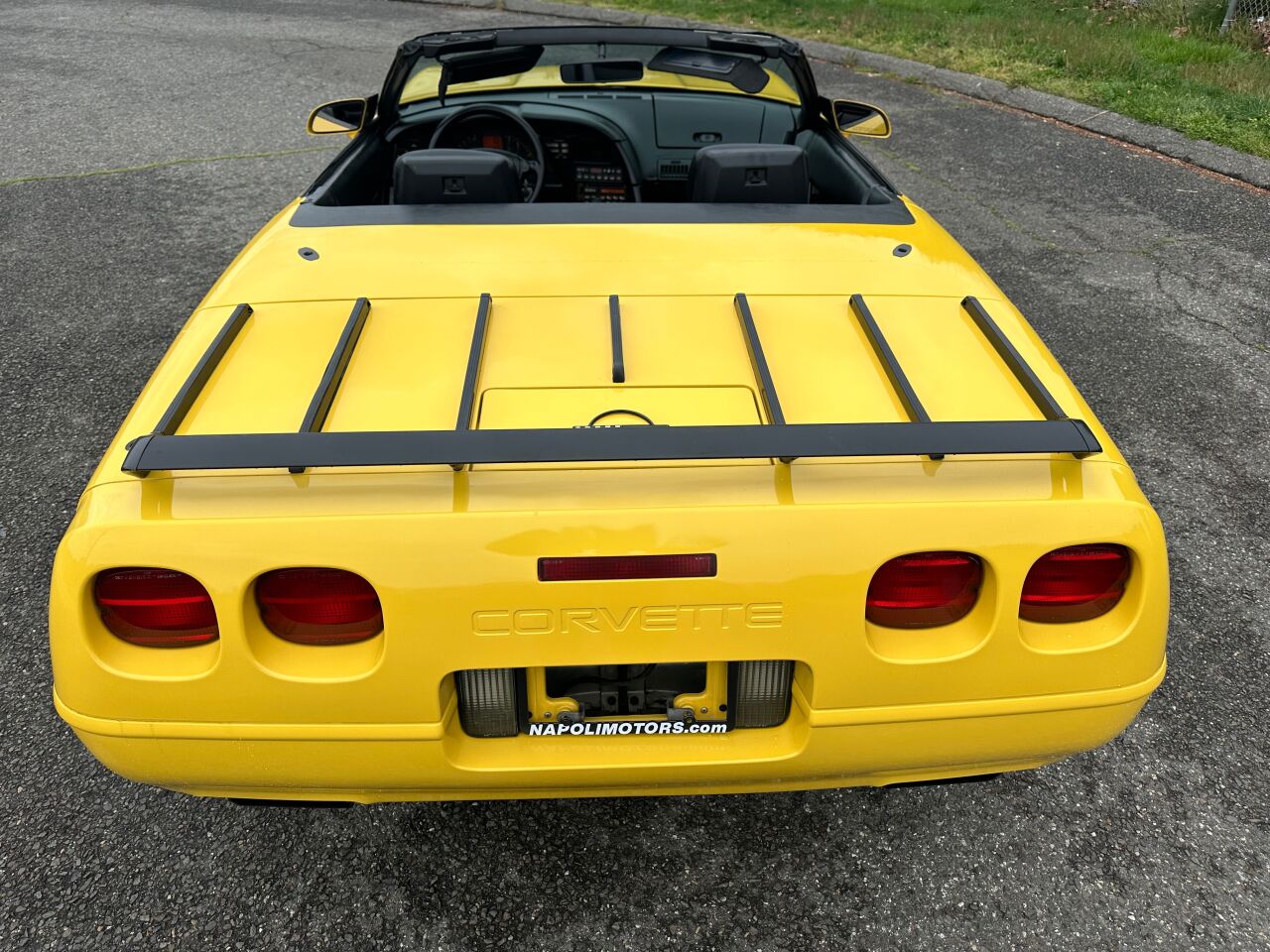 1992 Chevrolet Corvette 15