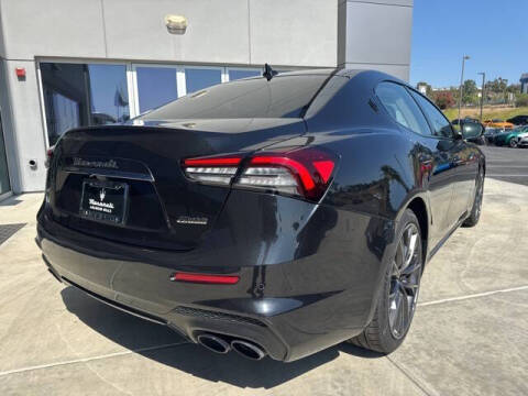 2022 Maserati Ghibli Modena