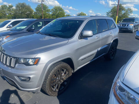 2018 Jeep Grand Cherokee for sale at EAGLE ONE AUTO SALES in Leesburg OH