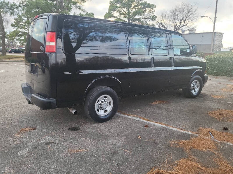 2017 Chevrolet Express 2500