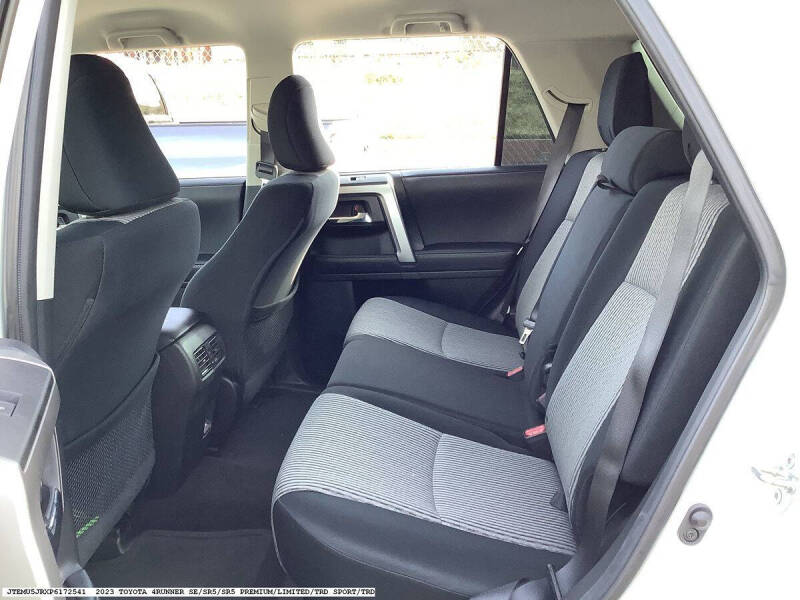 2023 Toyota 4Runner SR5