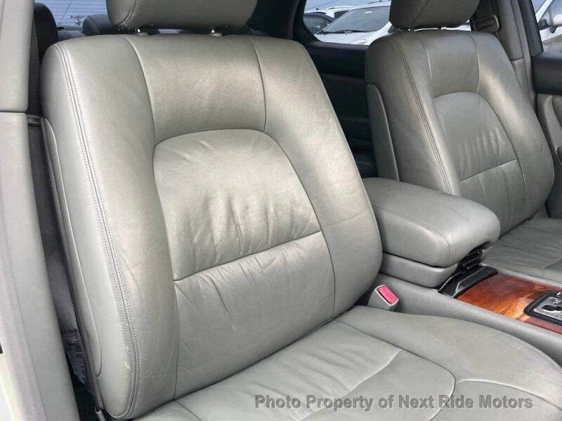 1998 Lexus LS 400