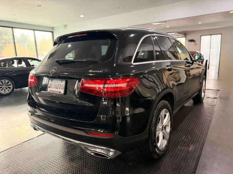 2017 Mercedes-Benz GLC GLC 300 4MATIC