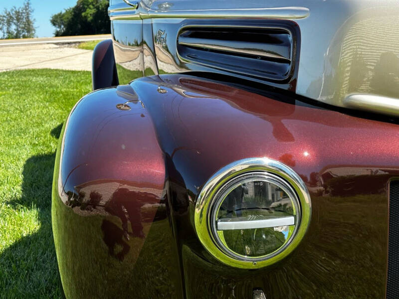 1947 Ford Roadster Pickup