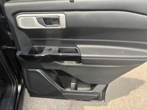 2022 Ford Explorer ST