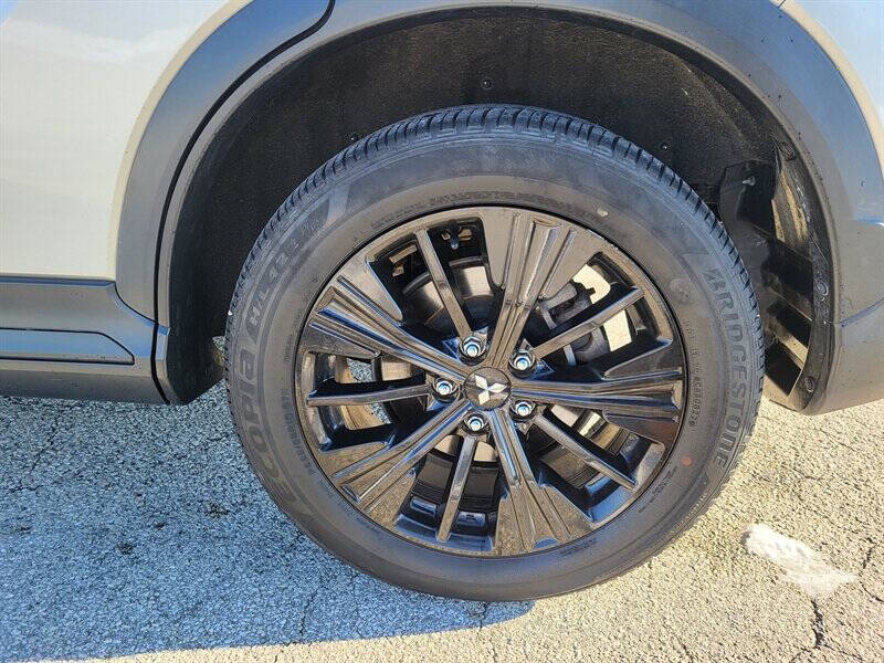 2019 Mitsubishi Eclipse Cross LE