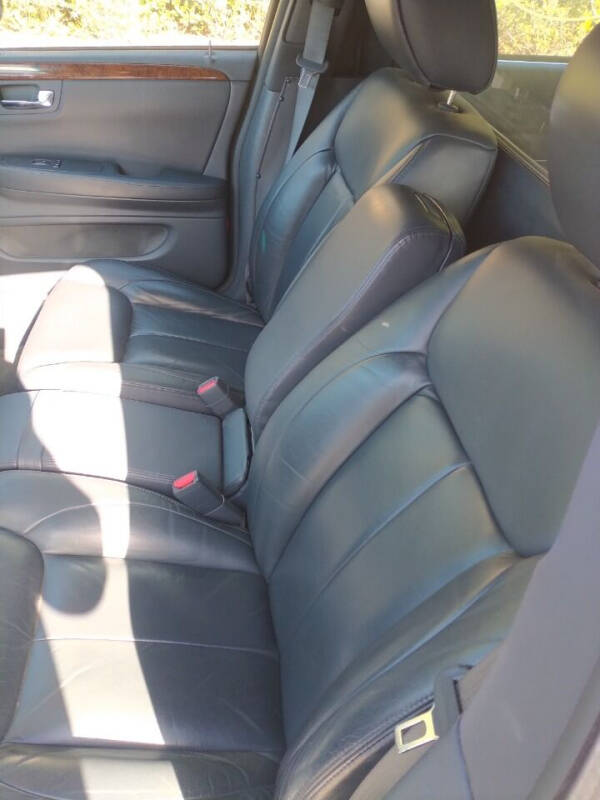 2009 Cadillac DTS Pro