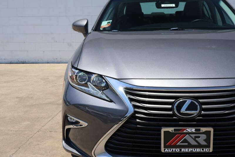 2017 Lexus ES 350