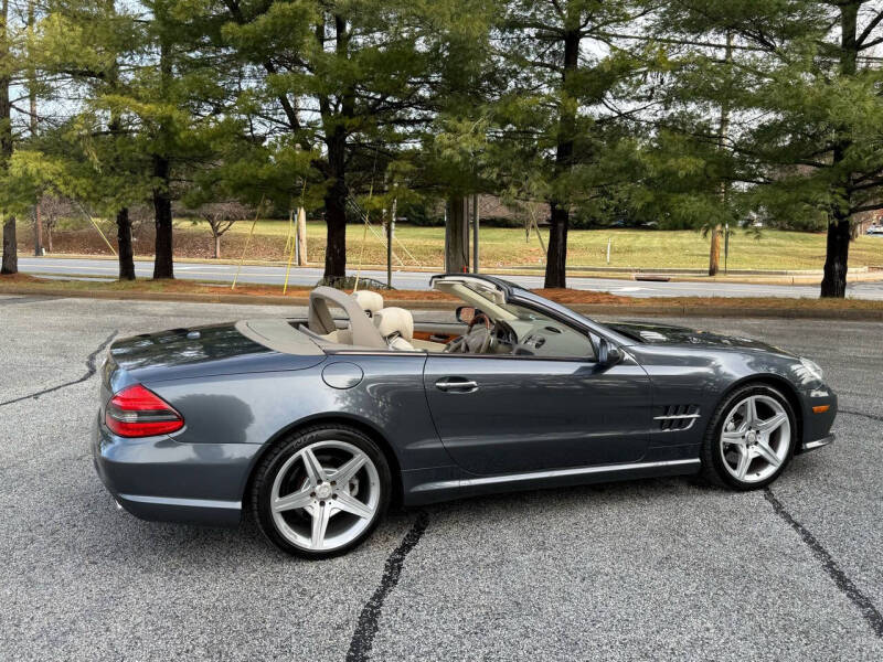 2011 Mercedes-Benz SL-Class SL550 photo 13