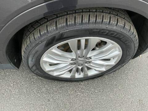 2018 Cadillac XT5 Premium Luxury