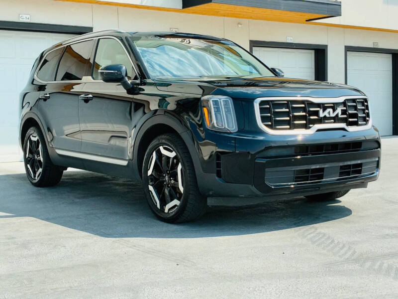 2023 Kia Telluride S's photo