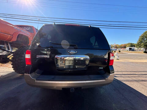 2011 Ford Expedition XLT