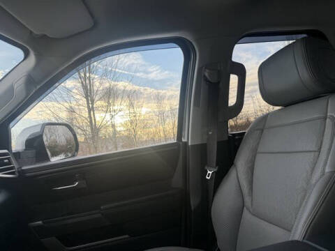 2022 Toyota Tundra SR5