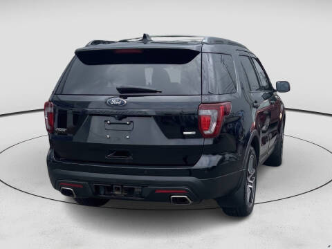 2017 Ford Explorer Sport