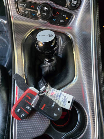 2016 Dodge Challenger SRT Hellcat