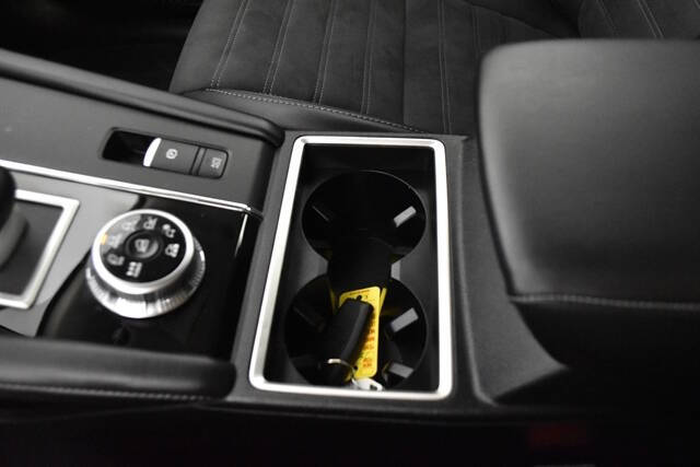 2024 Mitsubishi Outlander PHEV SE