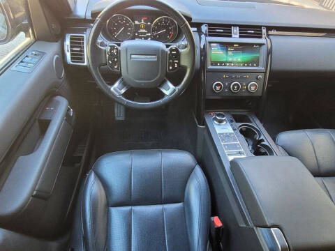 2020 Land Rover Discovery SE