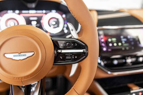 2026 Aston Martin DBX 707